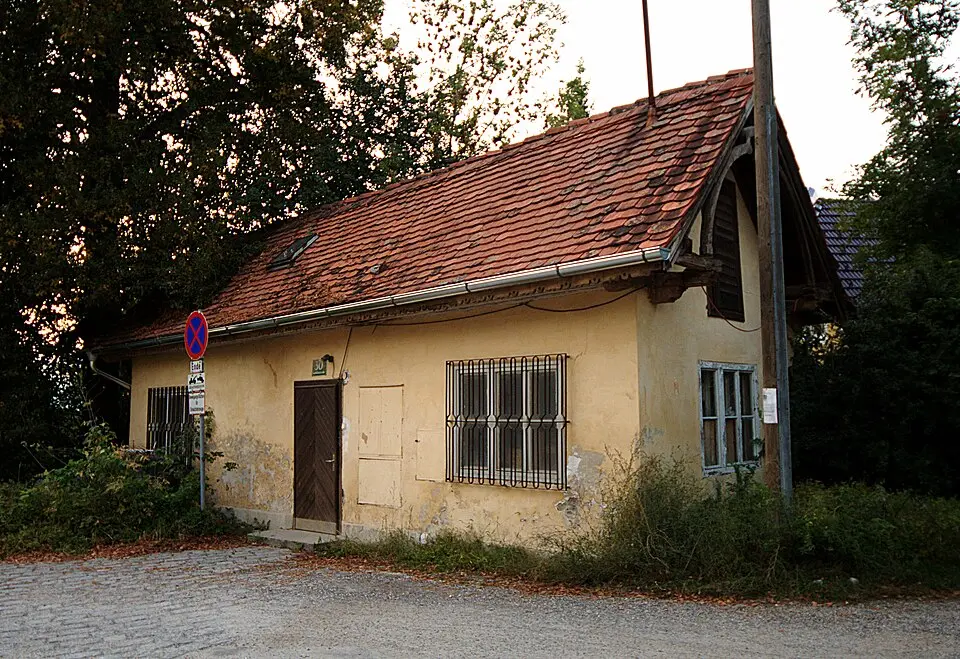 Wirtschaftsgebäude