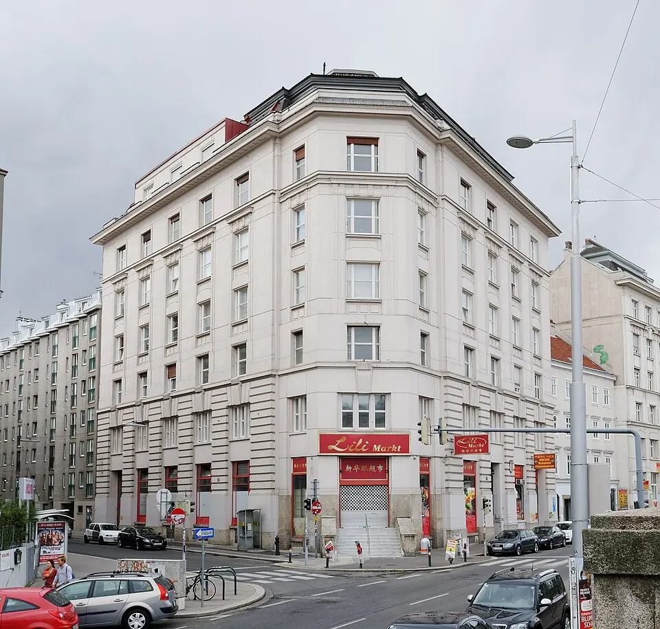 Wohn- und Geschäftshaus