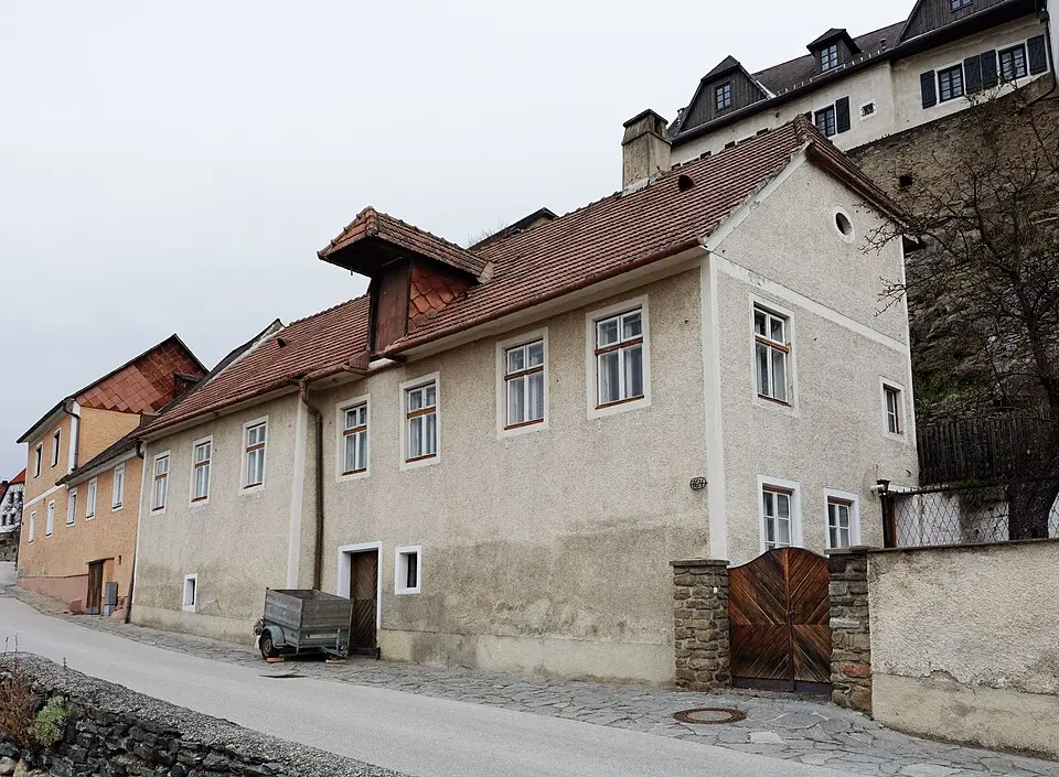 Slika: Robert Heilinger · CC BY-SA 3.0 Wohnhaus