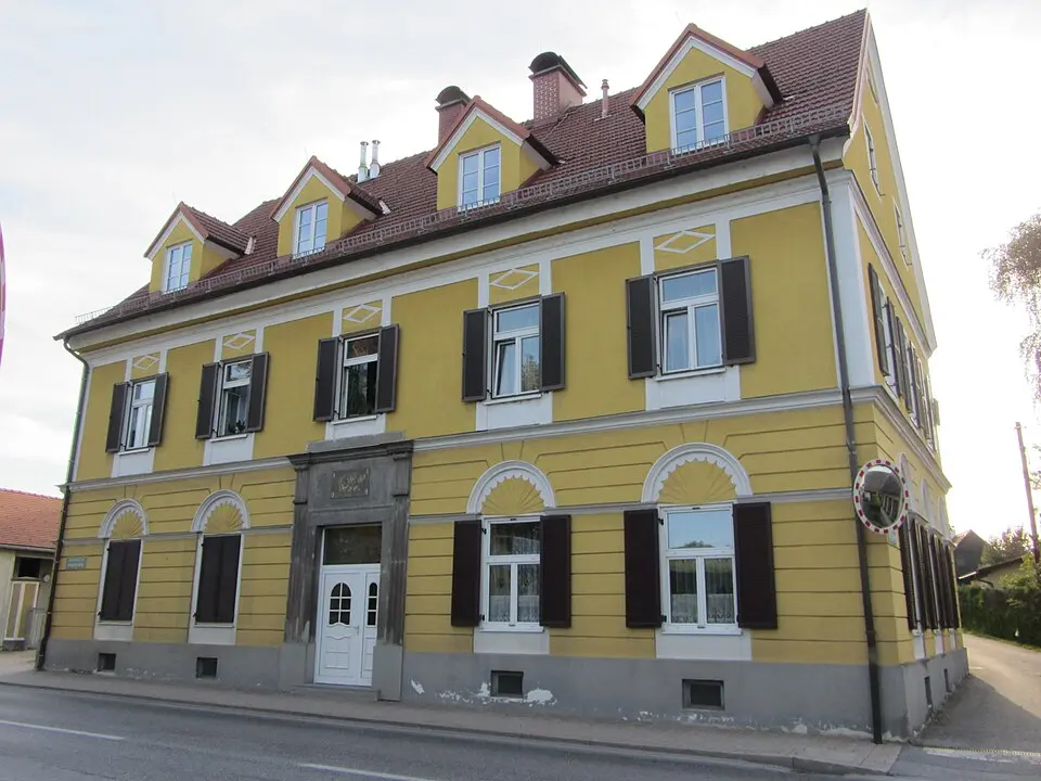 Image: StefanTiran · CC BY-SA 3.0 AT Wohnhaus, ehem. Gemeindeamt