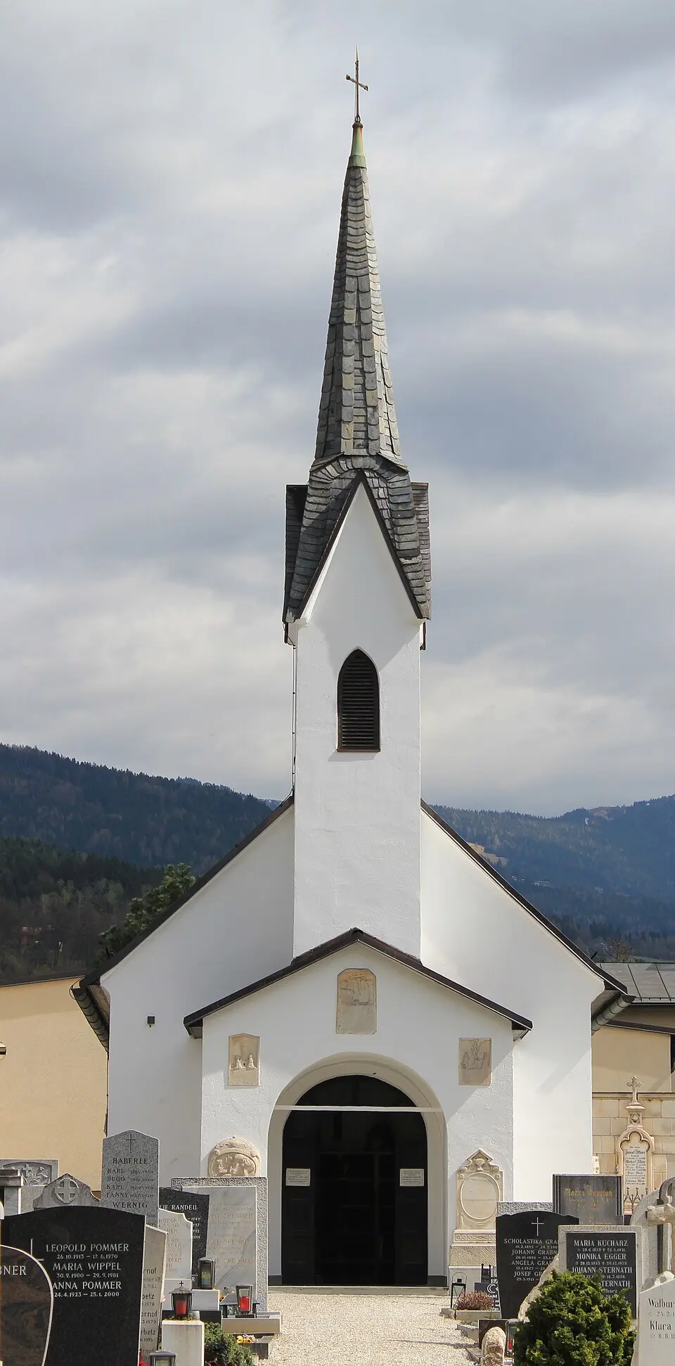Friedhofskapelle Zu den 14 Nothelfern (Urnenkapelle)