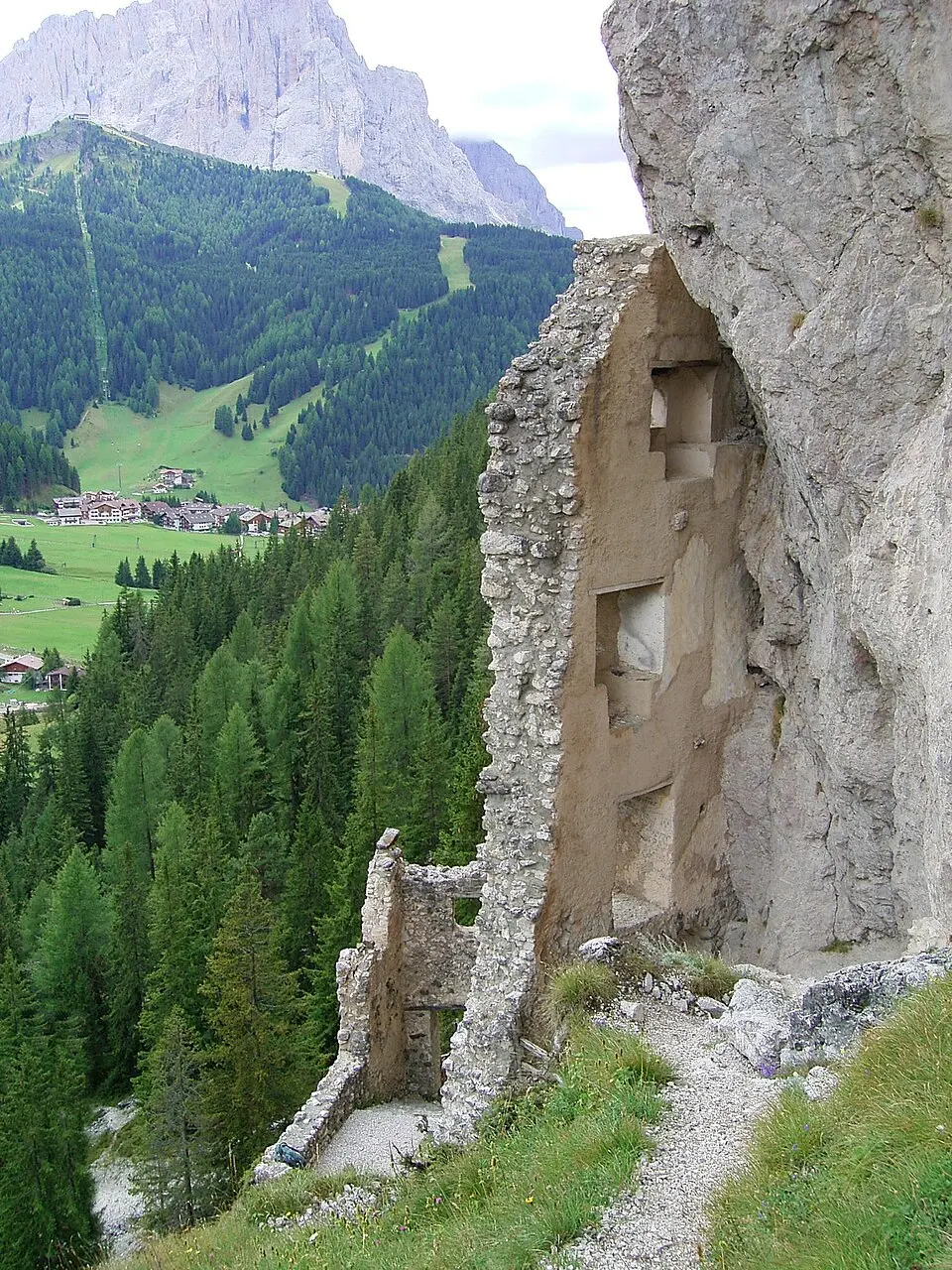 castel Wolkenstein