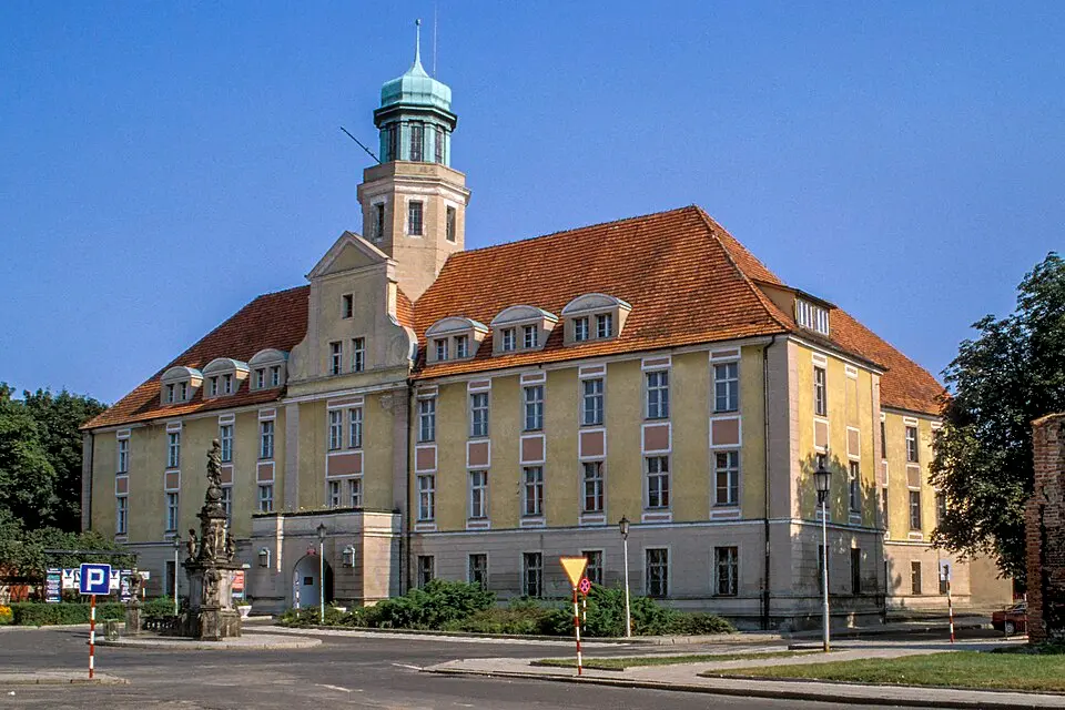 Zamek w Wołowie