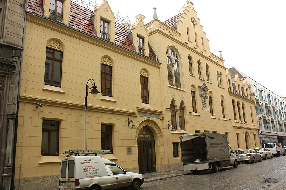 Pałac miejski Ballestremów