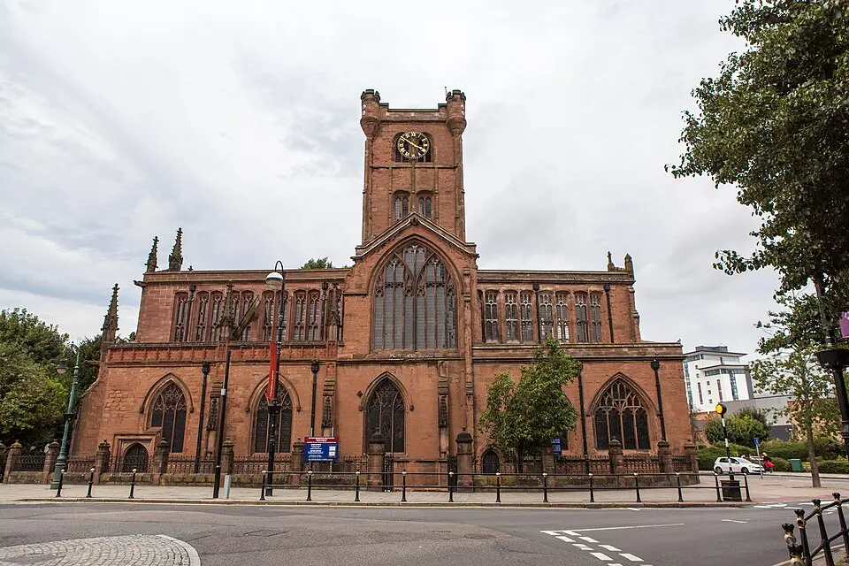 Image: Paul Coles (Wikipedia Takes Coventry participant) · CC BY-SA 3.0 St John the Baptist Church, Coventry