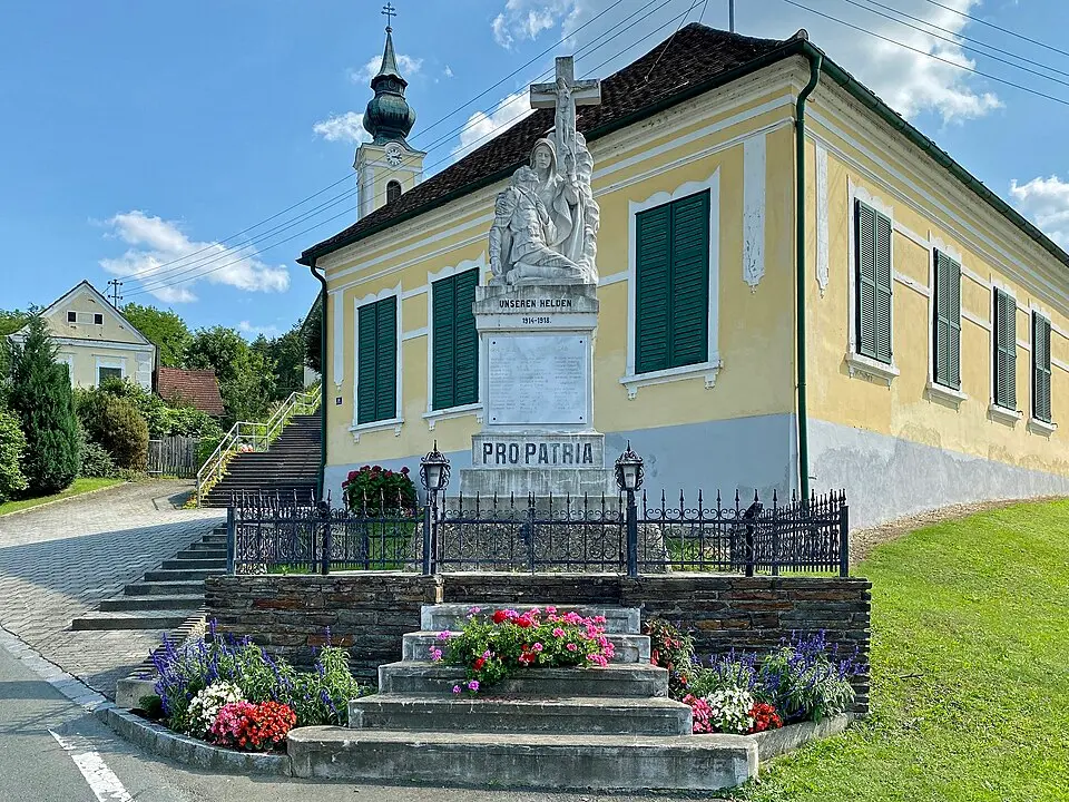 Kriegerdenkmal
