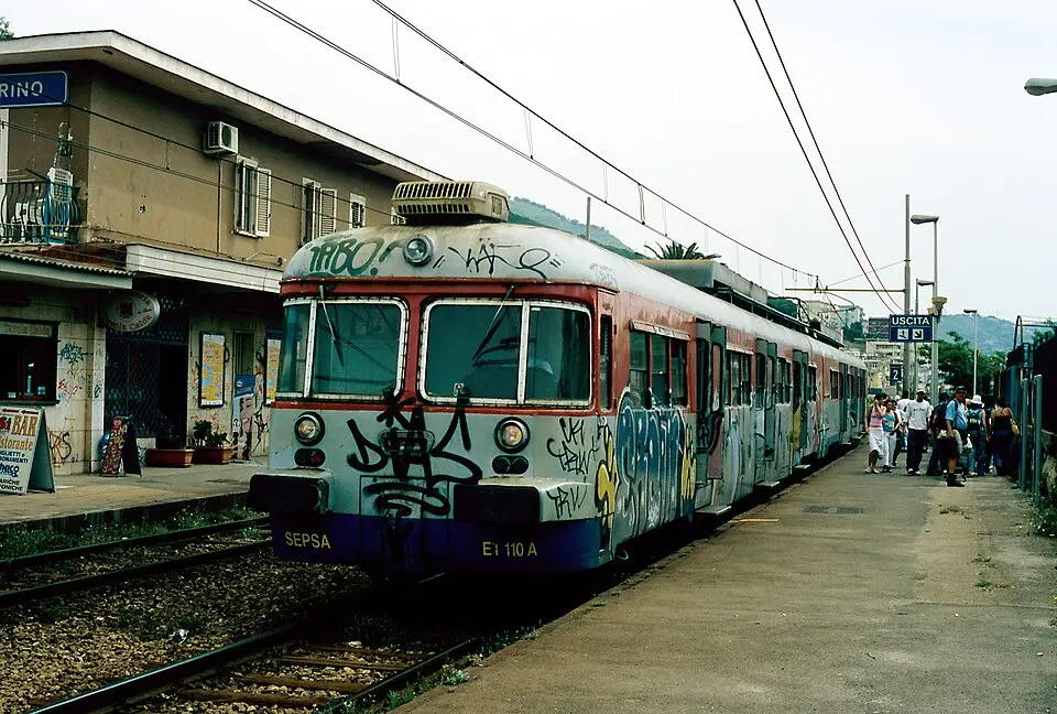 stazione di Lucrino