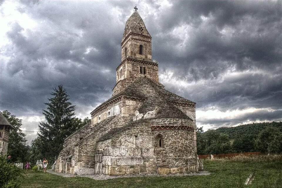 Obrázok: Jancsi Farkas · CC BY-SA 2.0 Biserica Sfântul Nicolae din Densuș