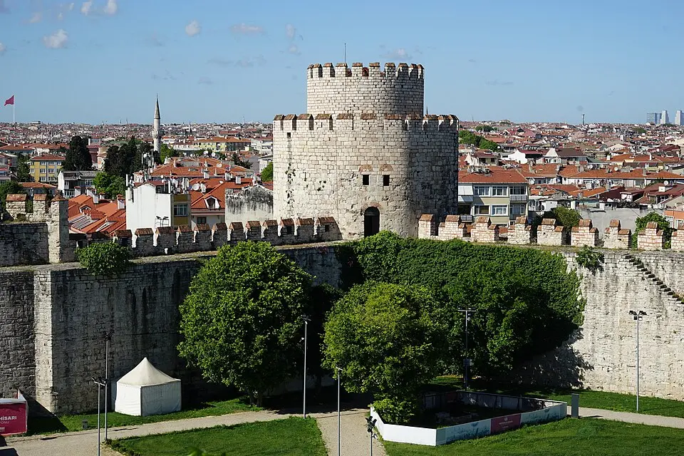 Yedikule Hisarı Hazine Kulesi