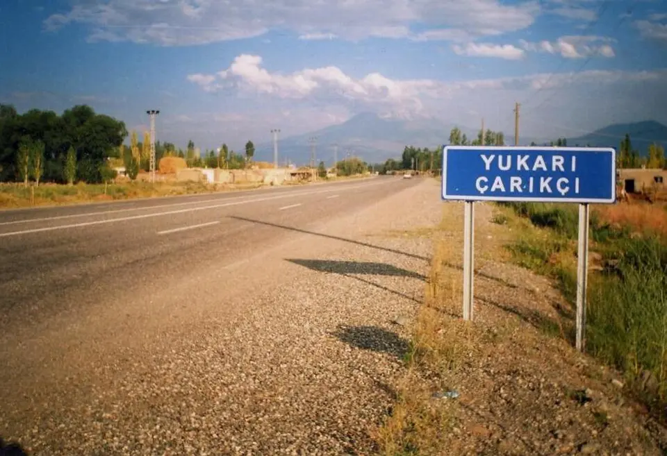 Yukarıçarıkçı