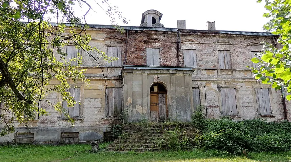 Zespół pałacowy