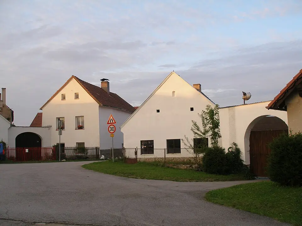Záluží