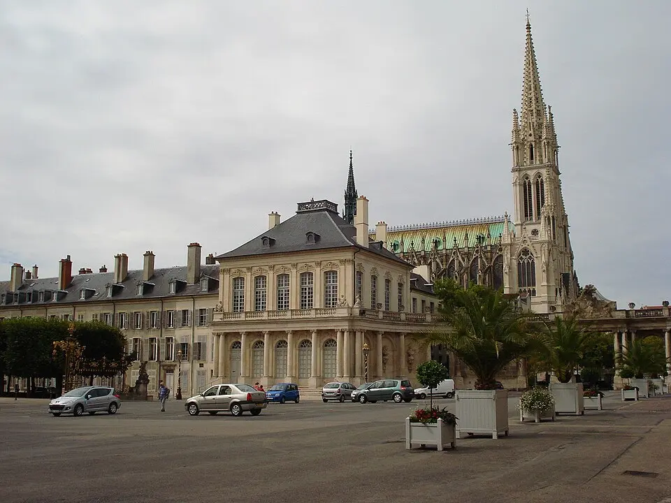 Obrázek: Pierre-Philippe Arnould · CC BY-SA 3.0 basilique Saint-Epvre de Nancy