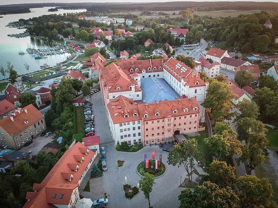 Giżycko County