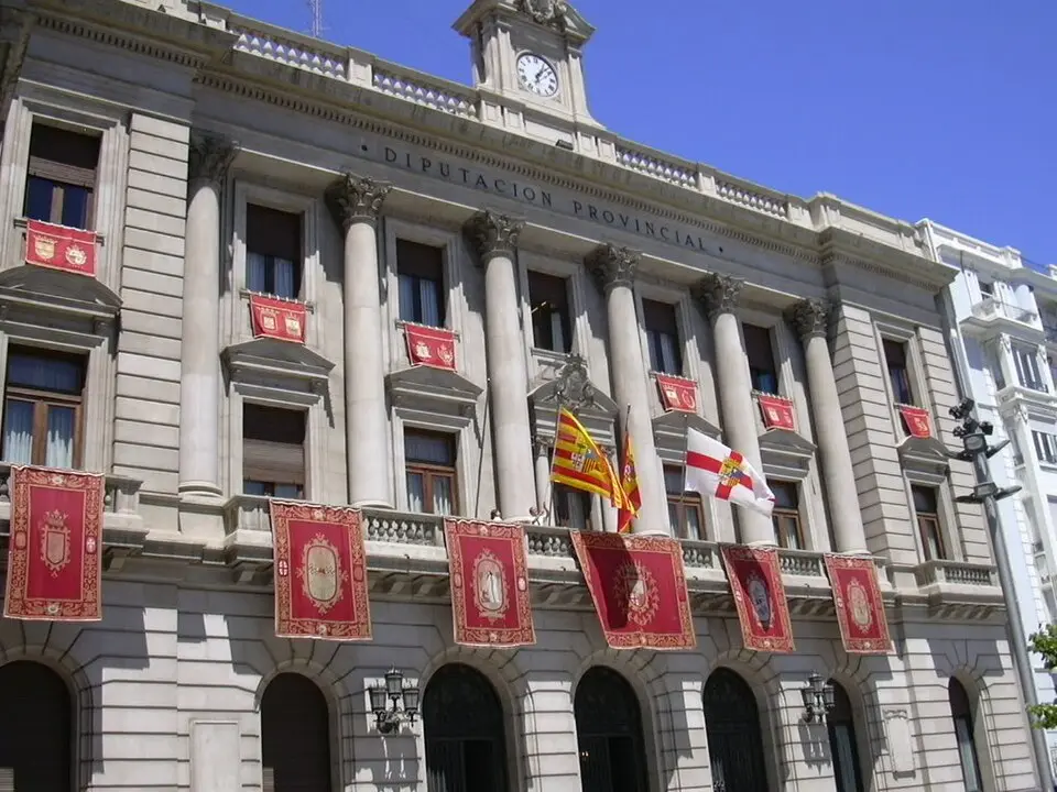 Image: ecelan · CC BY 2.5 Palacio de la Diputación Provincial (Zaragoza)