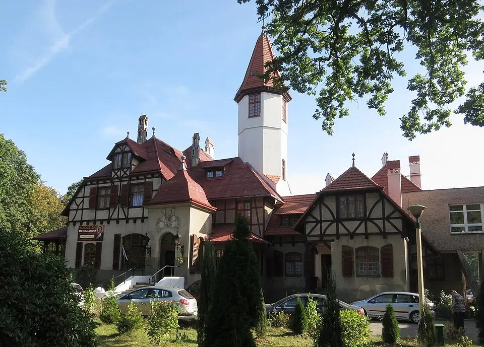 Pałacyk myśliwski, Strzelecka 6 w Zawadzkiu