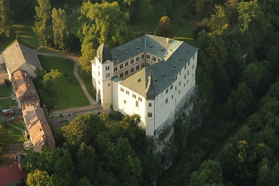 Bild: Zdeněk Fiedler · CC BY-SA 3.0 Schloss Hrubý Rohozec