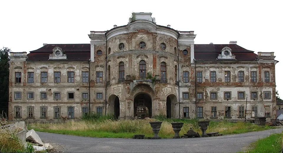 Týnec