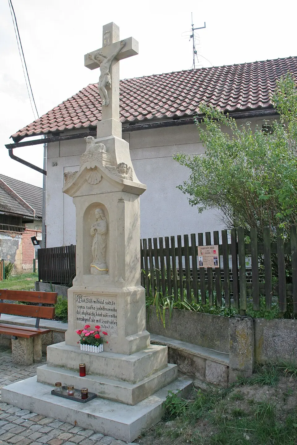 Zdobín