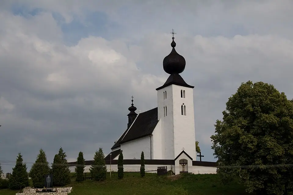 Bild: Maros M r a z (Maros) · CC BY 2.5 Heilig-Geist-Kirche (Žehra)