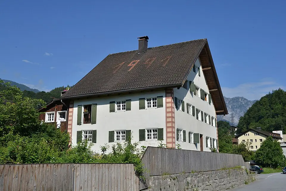 Tschagguns ehem Raststätte Montafonerstube