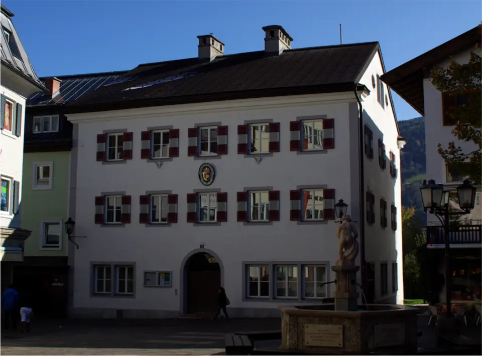 Alter Pfarrhof, Gerichtsschreiberhaus