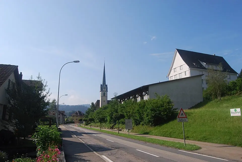 Bild: DidiWeidmann · CC BY-SA 3.0 Zell