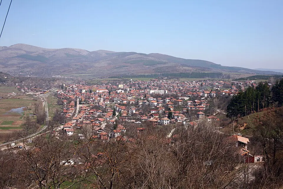 Земен