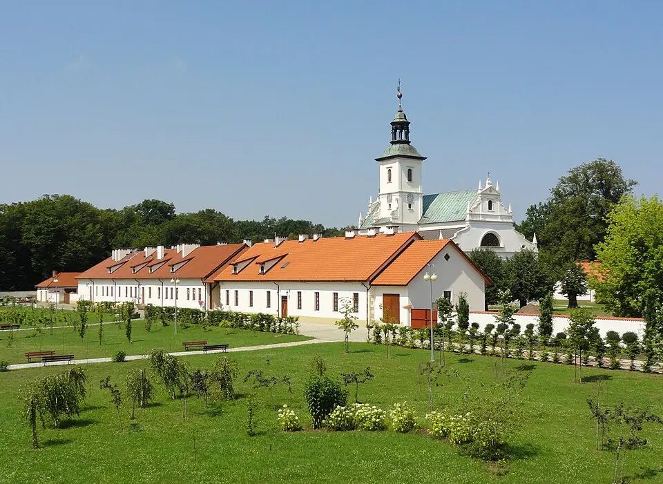 Pustelnia Złotego Lasu w Rytwianach
