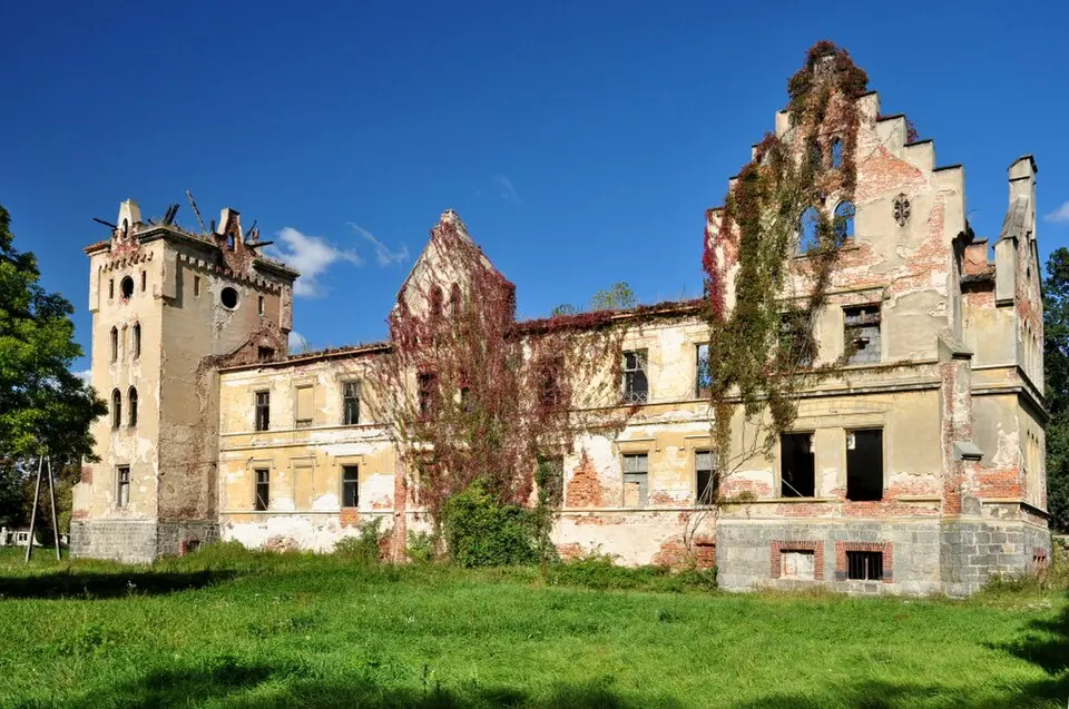 Pałac, XVIII, XIX