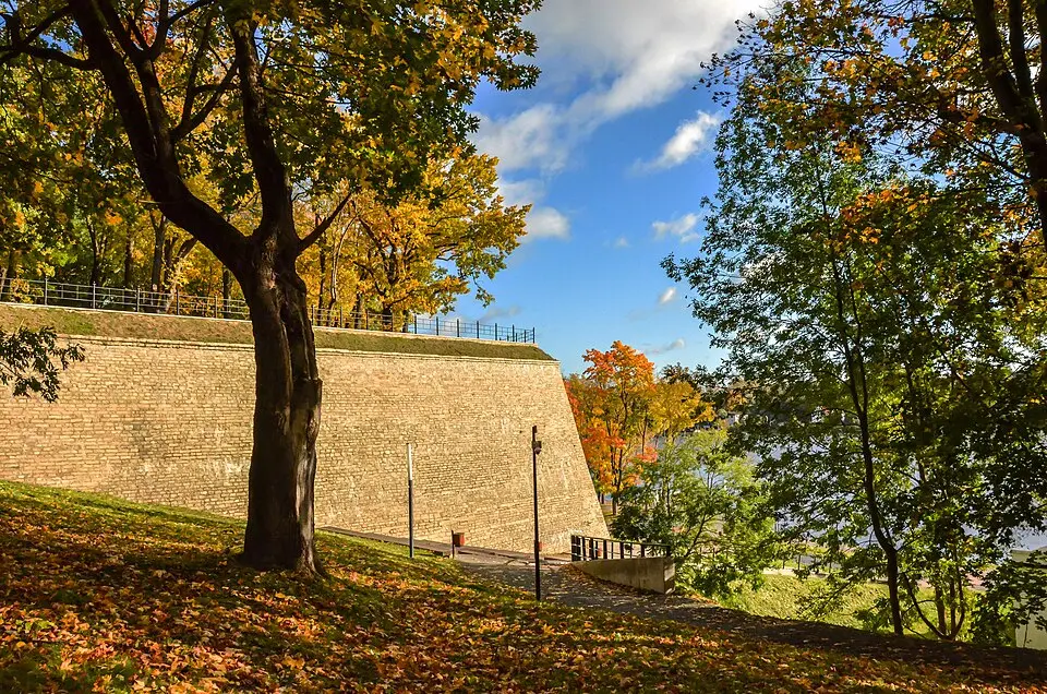 Victoria bastion