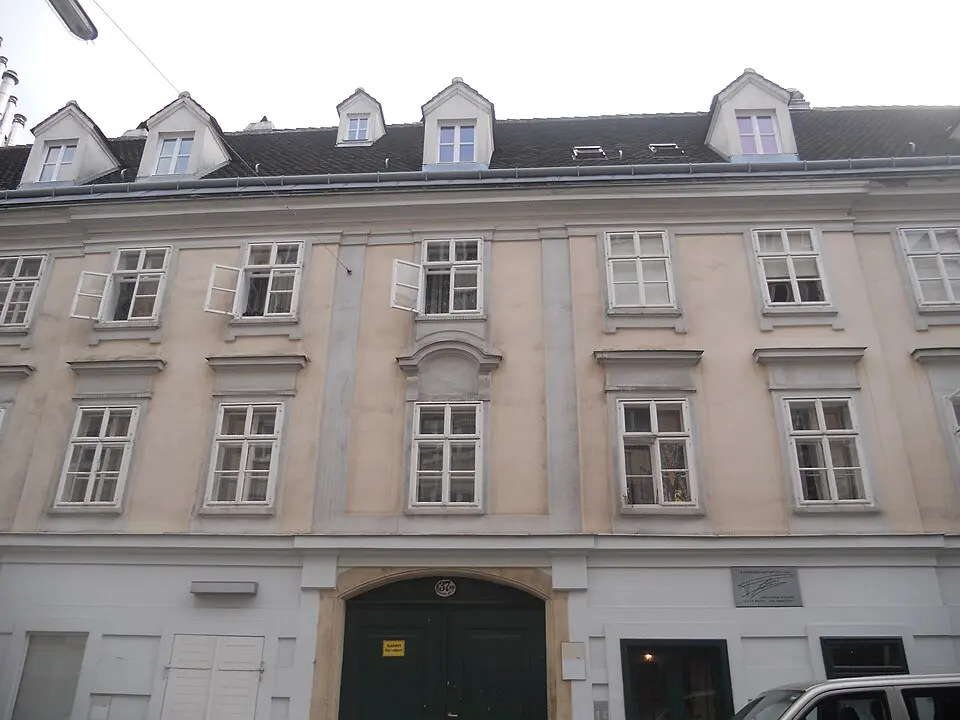 Ziegelofengasse 37, Vienna