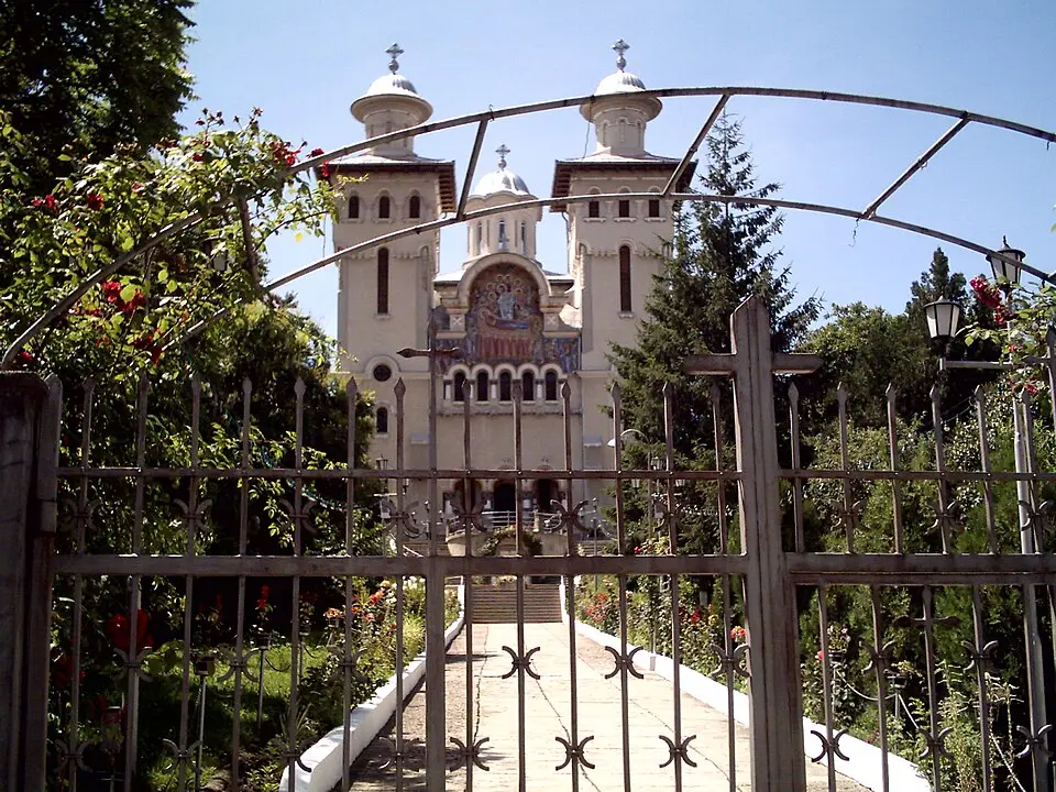 Biserica Adormirea Maicii Domnului din Zalău