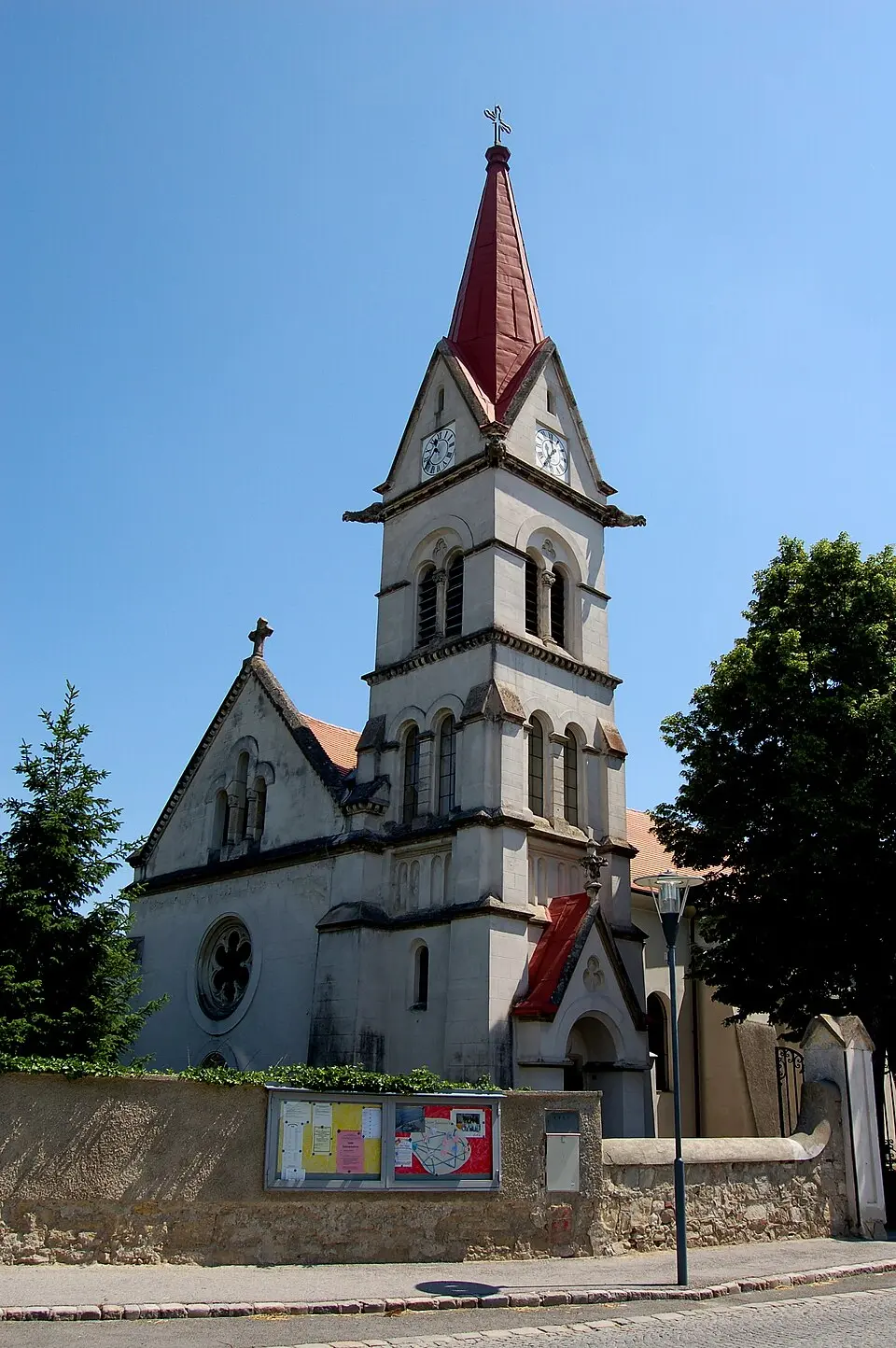 Bild: Wolfgang Glock · CC BY-SA 3.0 Pfarrkirche Zillingdorf