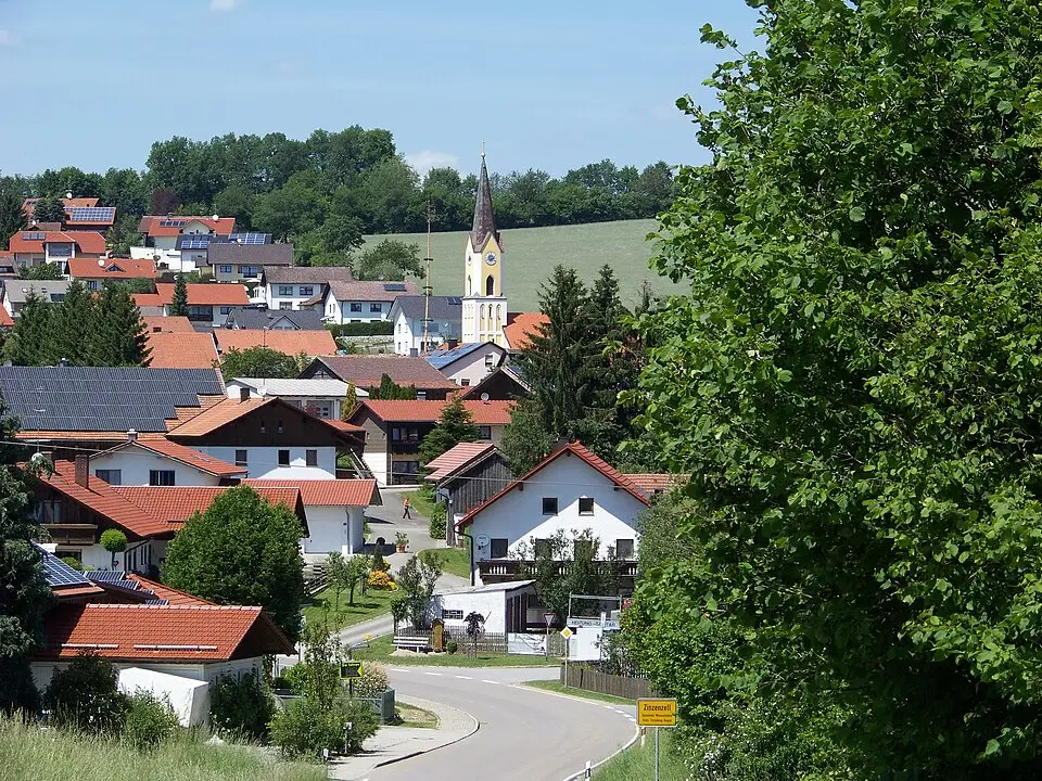 Image: Elcom.stadler · CC BY-SA 4.0 Zinzenzell