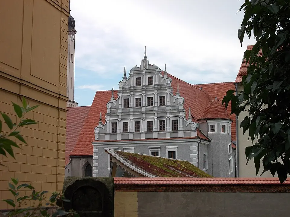 Obrázok: Jwaller · CC BY-SA 3.0 Franziskanerkloster (Sachgesamtheit); Heffterbau Klosterplatz 3