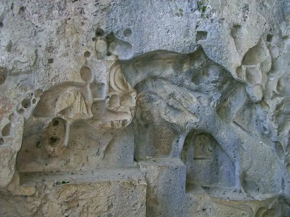 Drakonjina špilja