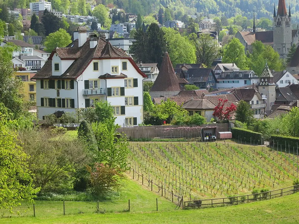 Slika: Paebi · CC BY-SA 3.0 Löberen, Frühmittelalterliches Gräberfeld