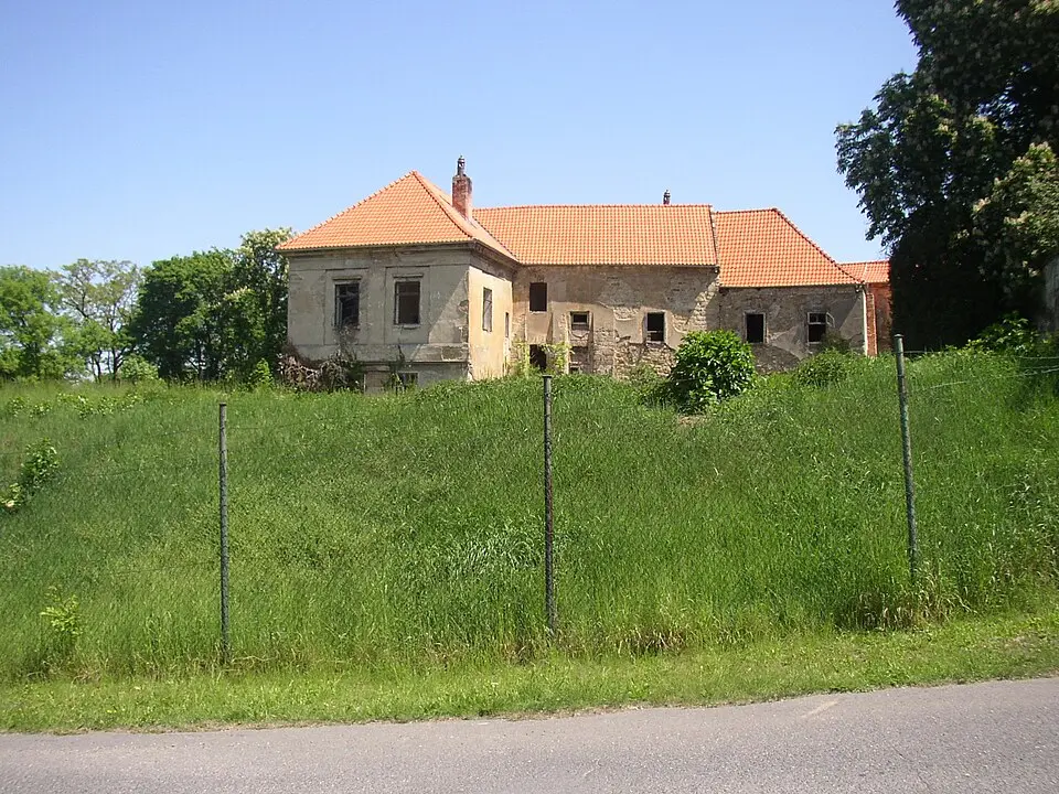 Immagine: Miaow Miaow · Public domain Castello di Zvoleněves
