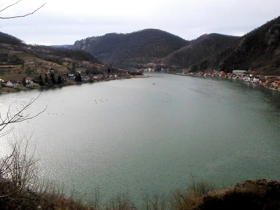 Zvorničko jezero