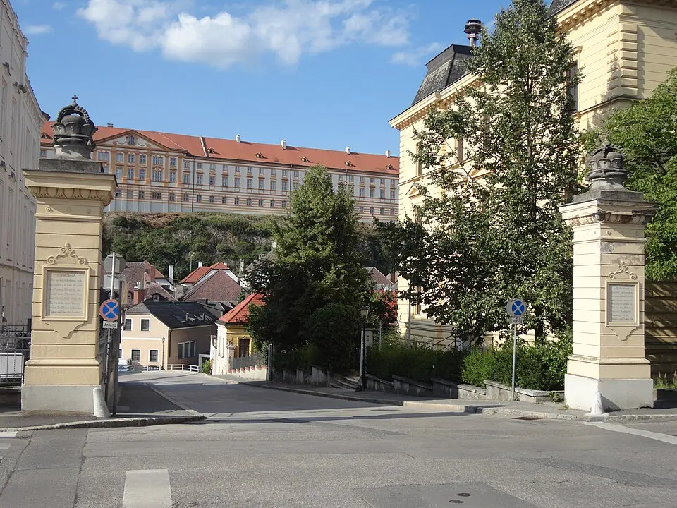 Obrázok: Michael Fleischhacker · CC BY-SA 3.0 Zwei Torpfeiler