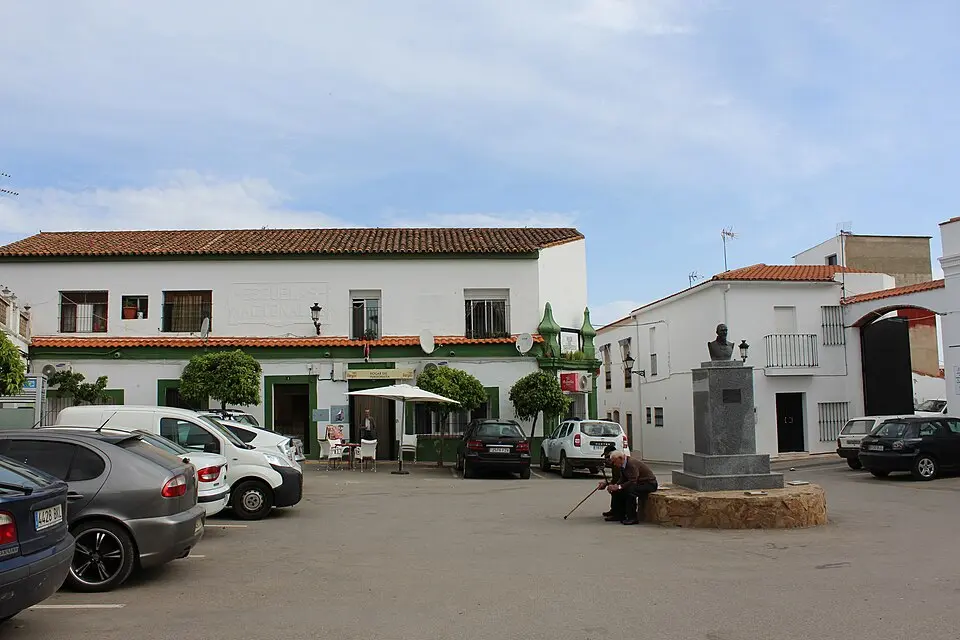 Obrázok: Adolfobrigido · CC BY-SA 4.0 Torre de Miguel Sesmero