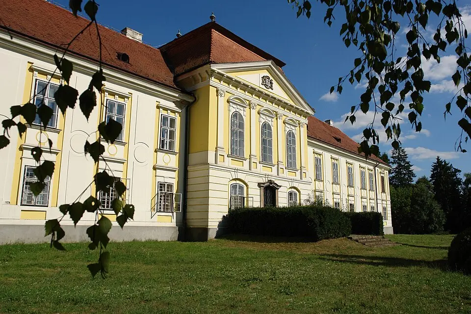Kép: Thaler · CC BY-SA 3.0 Batthyány-kastély (Zalaszentgrót)