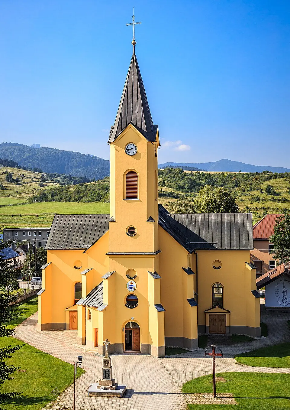 Bild: Jurozbyn · CC BY-SA 4.0 Basilika Mariä Geburt