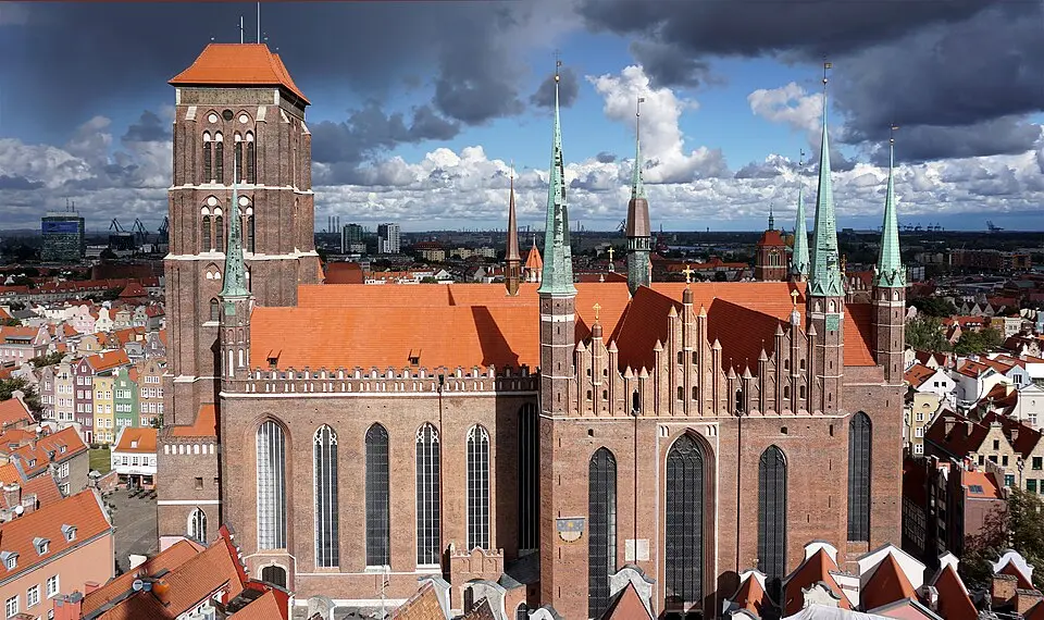 Bild: Gyddanyzc · CC0 Marienkirche zu Danzig
