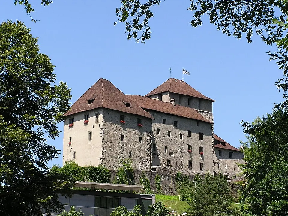 Bild: Clemens M. Brandstetter, Buers · CC BY-SA 3.0 Schattenburg