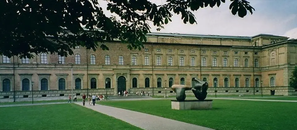 Image: Markus Würfel · CC BY-SA 3.0 Alte Pinakothek