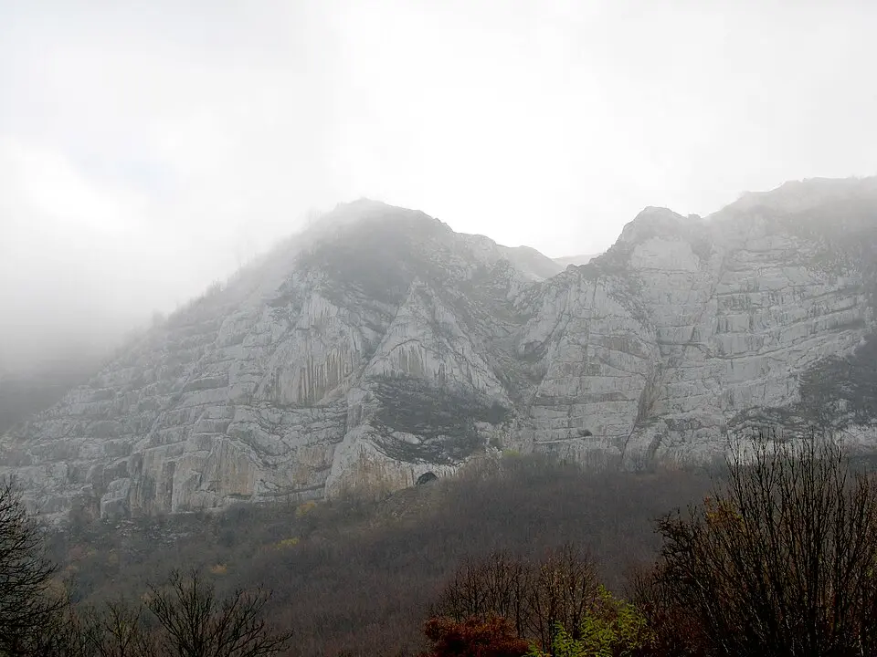 Bél-kő