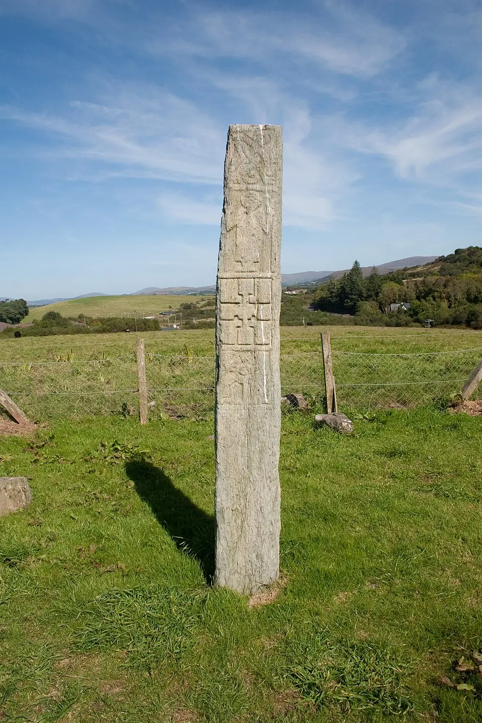 Image: Andreas F. Borchert · CC BY-SA 4.0 Kilnaruane Pillar Stone
