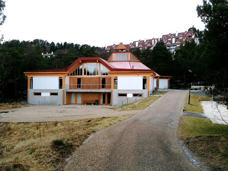 Bønes kirke